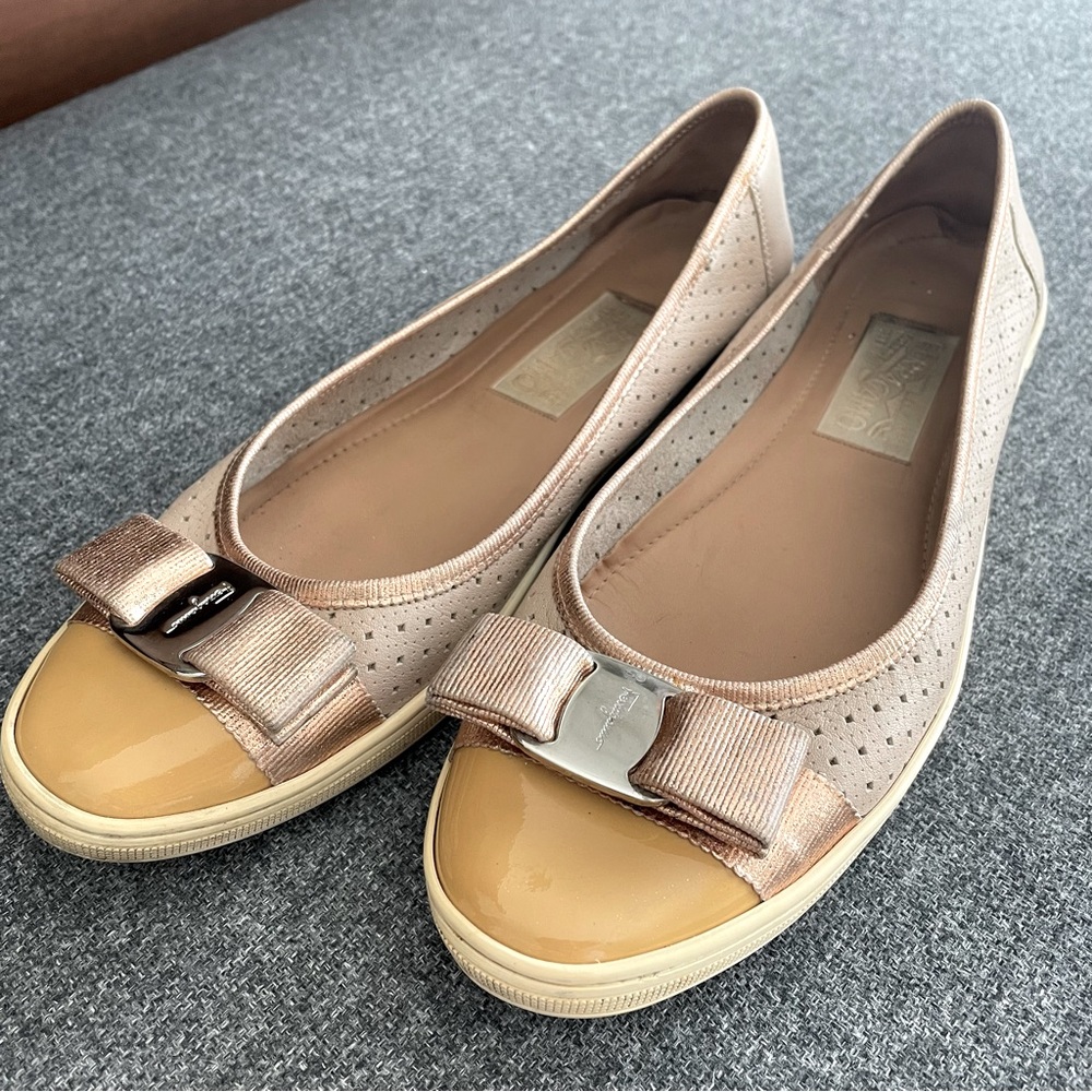 Ferragamo Leather Ballet Flats — Rose Gold — Size 8.5